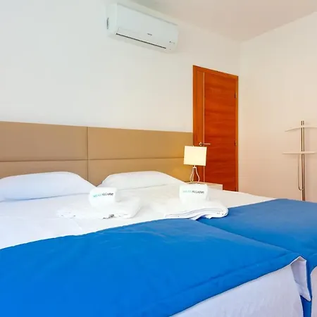 Apartment Luzbay Pool *