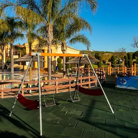 Апартаменты Luzbay Pool